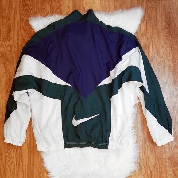 vintage nike big swoosh windbreaker